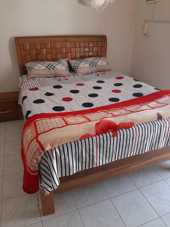 Ferienwohnung Chez MAX et KHADY Dakar Exterior foto